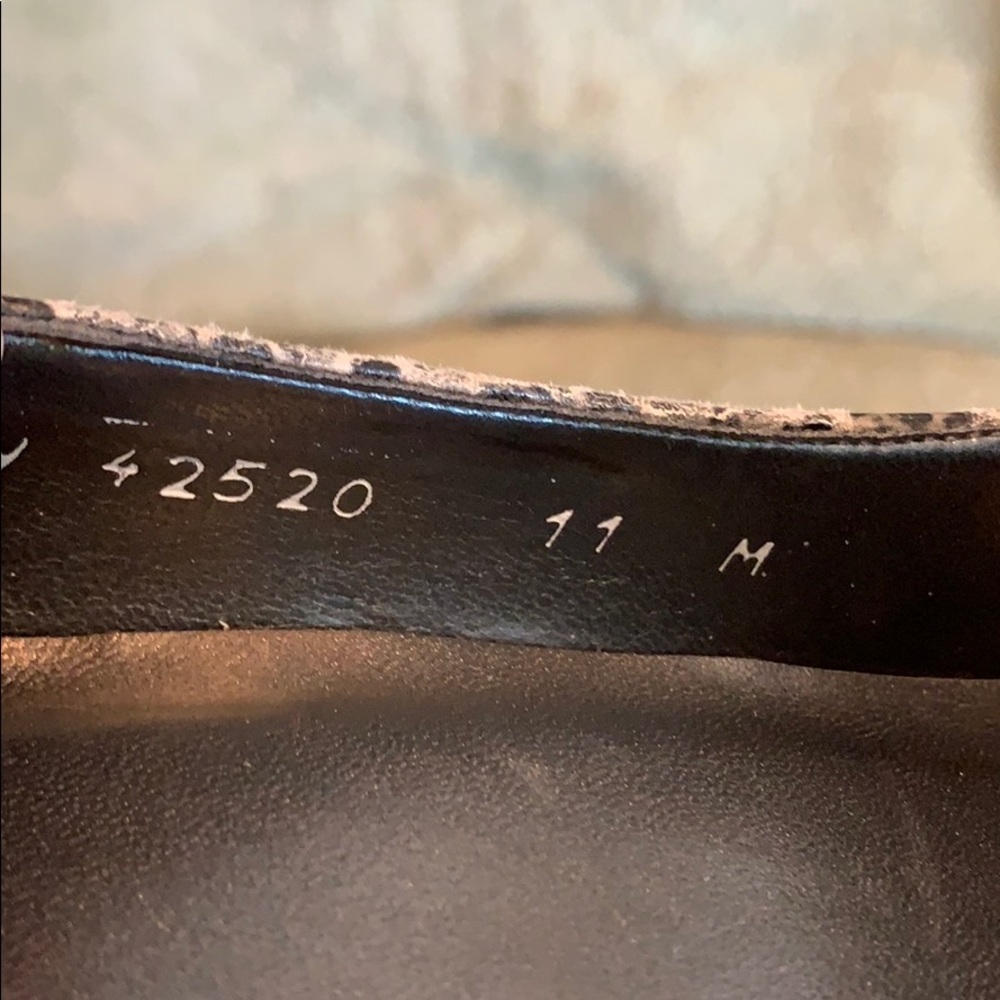 Grey Snake Print Stuart Weitzman Heel Size 11m - image 8